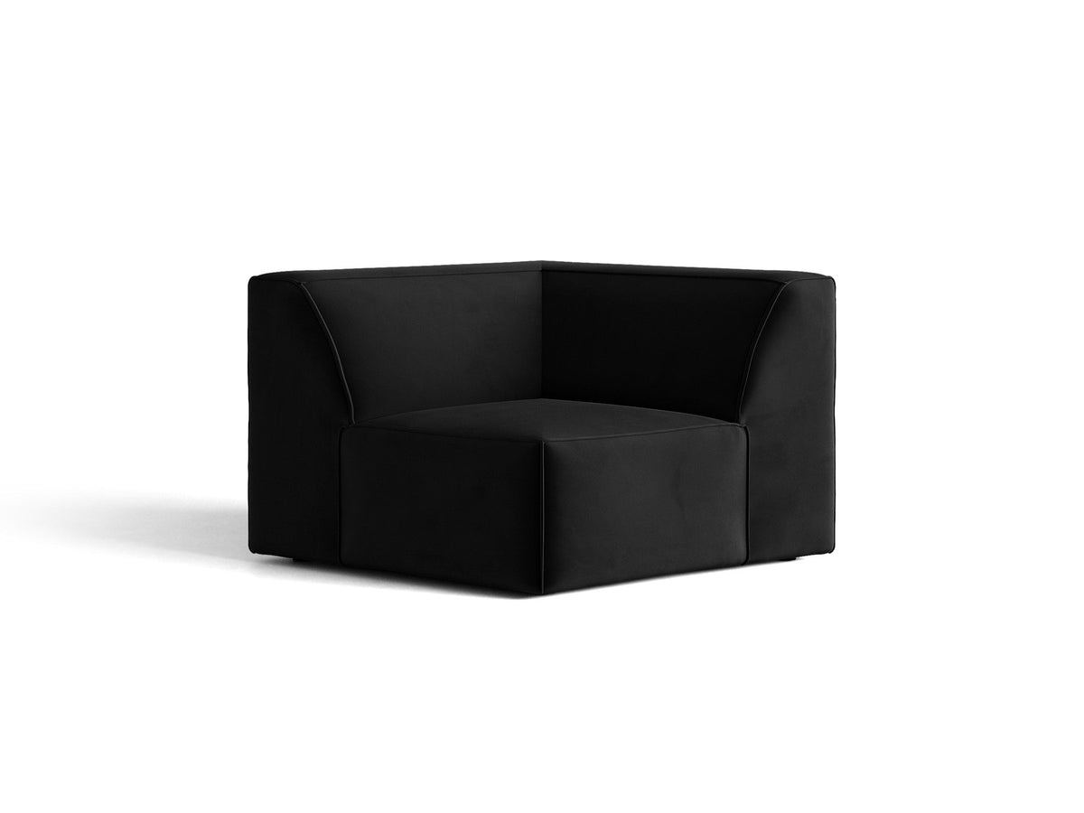 Eckmodul Jodie von Micadoni in leichtem Beige, Venus-Samtstoff, schwarze Kunststoffbeine, Teil eines modularen Sofasystems.