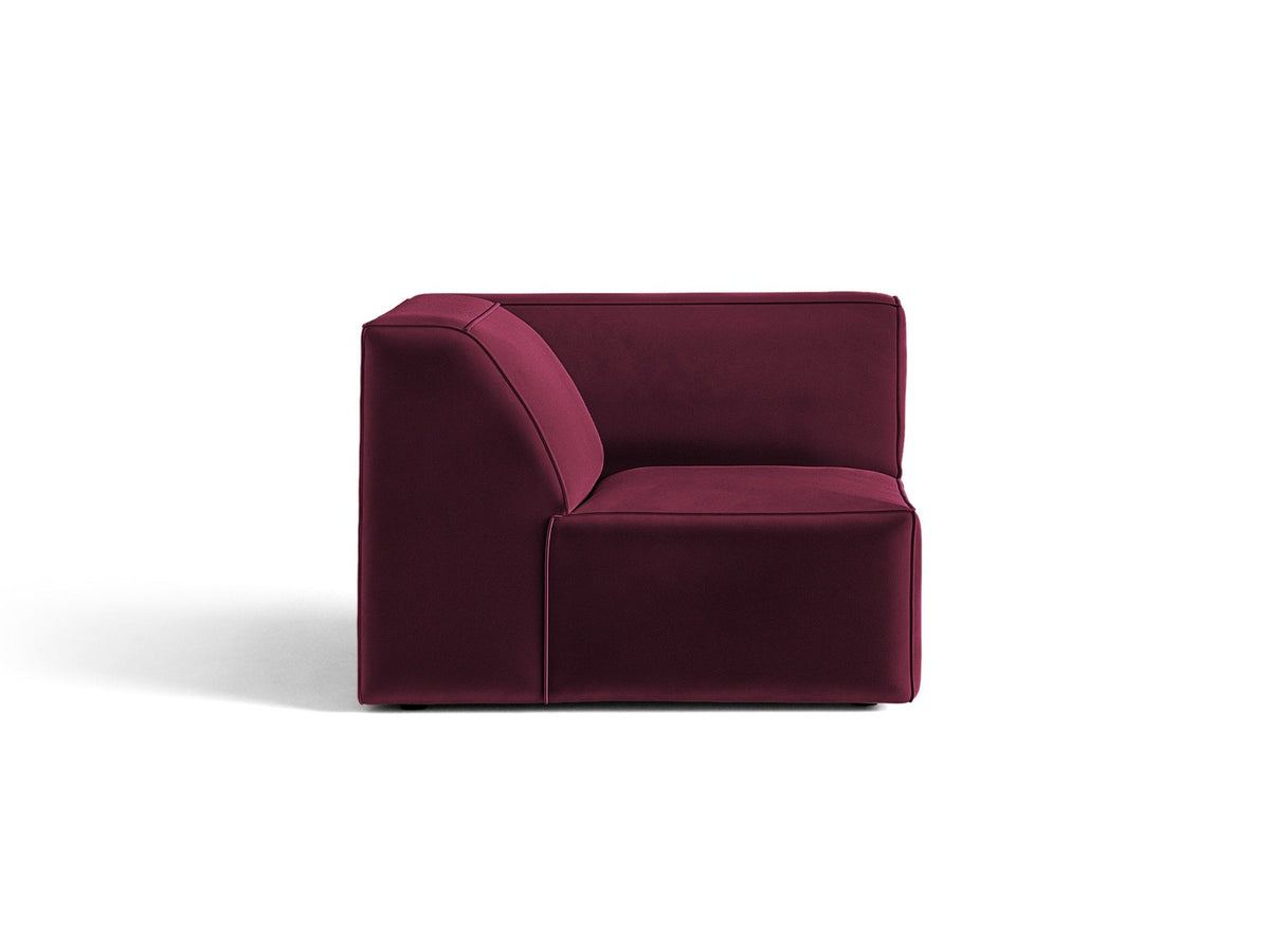 Eckmodul Jodie von Micadoni in leichtem Beige, Venus-Samtstoff, schwarze Kunststoffbeine, Teil eines modularen Sofasystems.