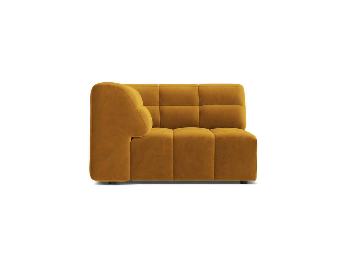 Eckmodul eines modularen Sofas in leichtem Beige mit Chenille-Bezug Eden, schwarzen Kunststoffbeinen und niedriger Rückenlehne.
