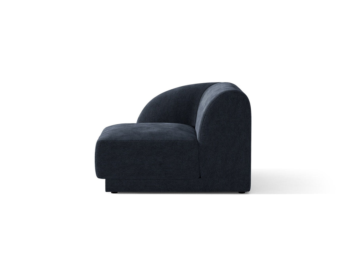 Dunkelbeiger Einsitzer aus der modularen Miley-Sofa-Serie von Micadoni, Bezug aus Bluvel-Stoff, schwarze Kunststofffüsse, kompakte quadratische Form.