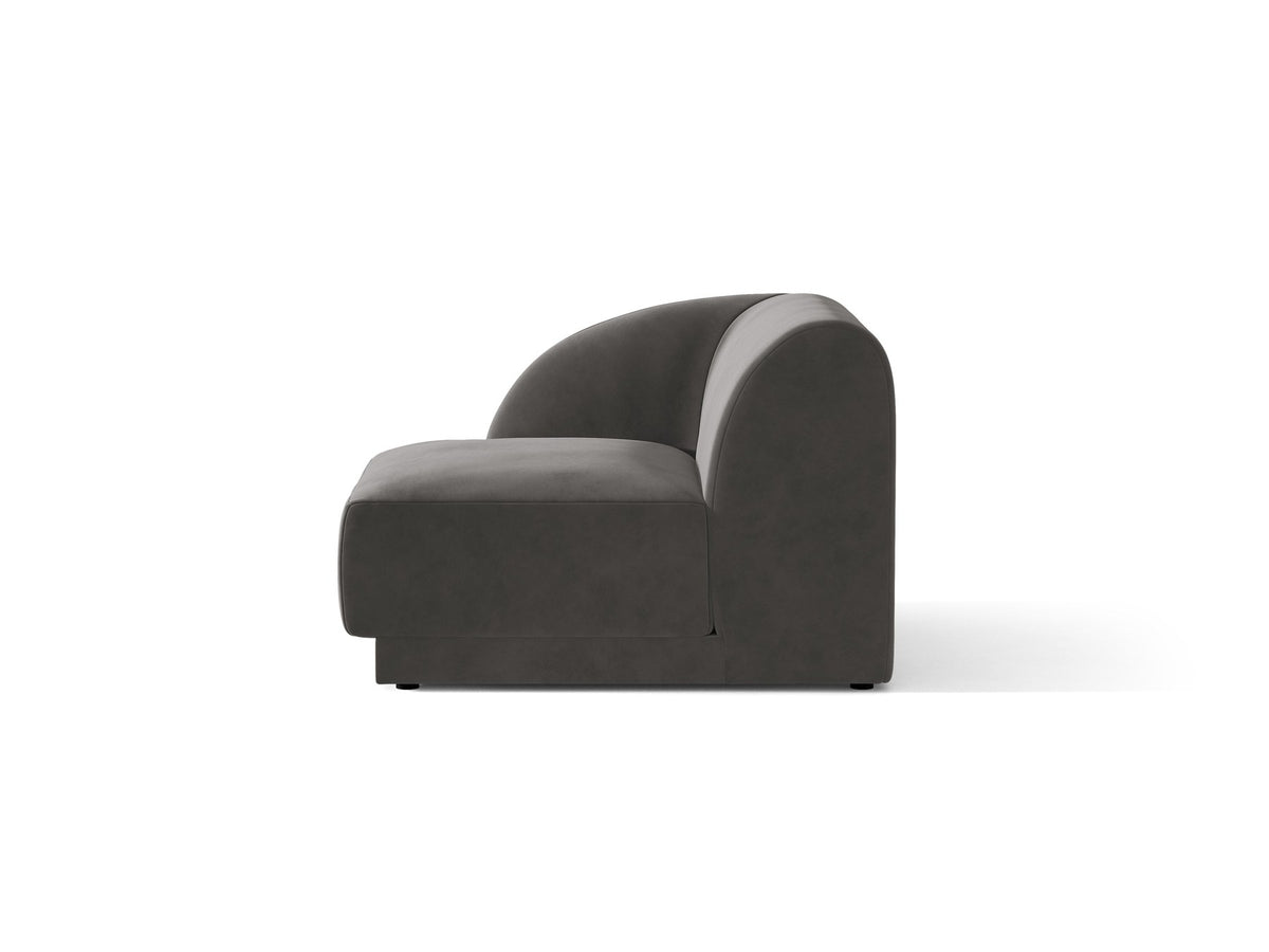 Dunkelbeiger Einsitzer aus der modularen Miley-Sofa-Serie von Micadoni, Bezug aus Bluvel-Stoff, schwarze Kunststofffüsse, kompakte quadratische Form.