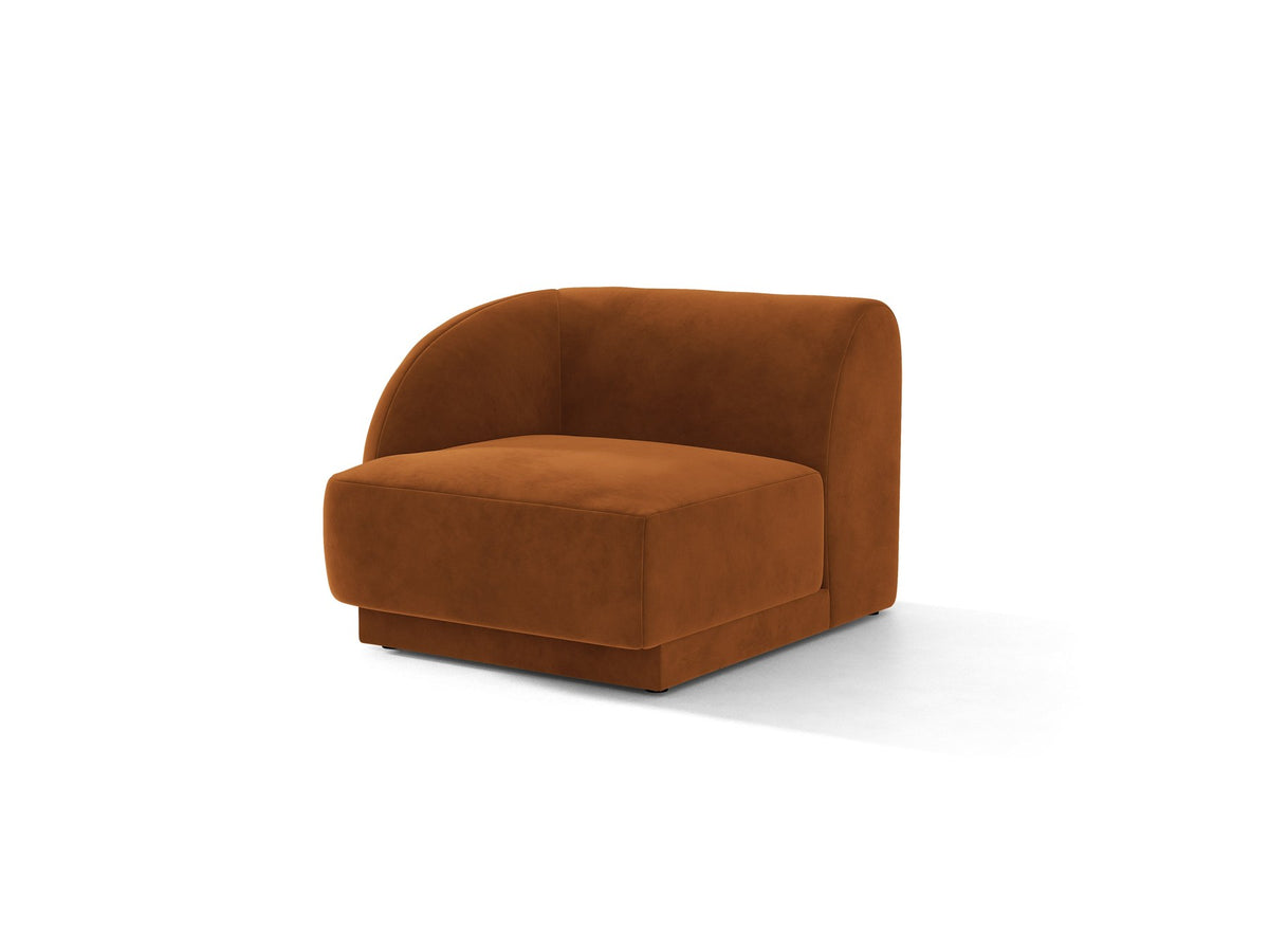 Dunkelbeiger Einsitzer aus der modularen Miley-Sofa-Serie von Micadoni, Bezug aus Bluvel-Stoff, schwarze Kunststofffüsse, kompakte quadratische Form.