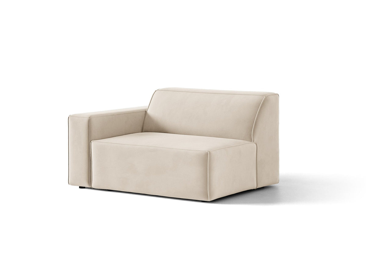 Modulares Sofa-Element Jodie von Micadoni in Leichtes Beige mit Venus Samtstoff, schwarzen Kunststoffbeinen und niedriger Rückenlehne.