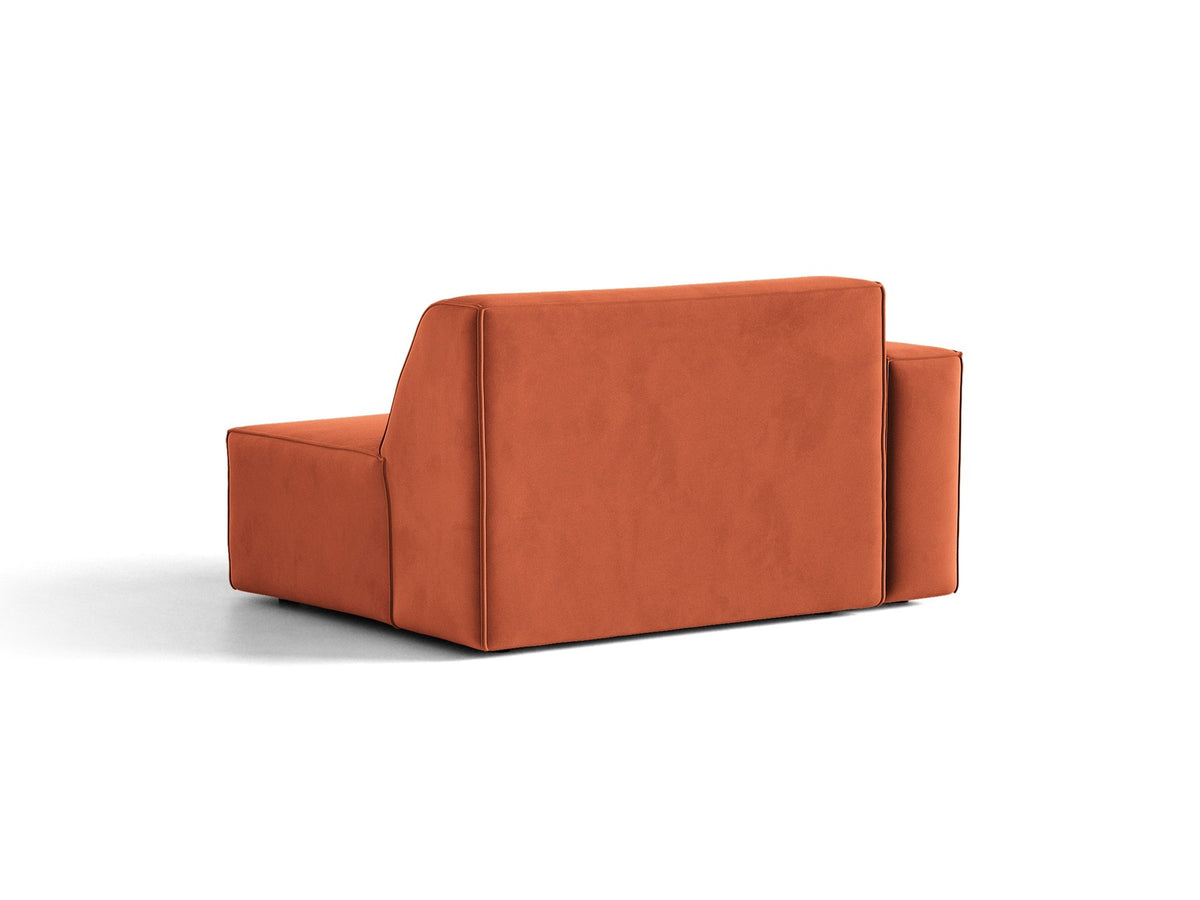 Modulares Sofa-Element Jodie von Micadoni in Leichtes Beige mit Venus Samtstoff, schwarzen Kunststoffbeinen und niedriger Rückenlehne.