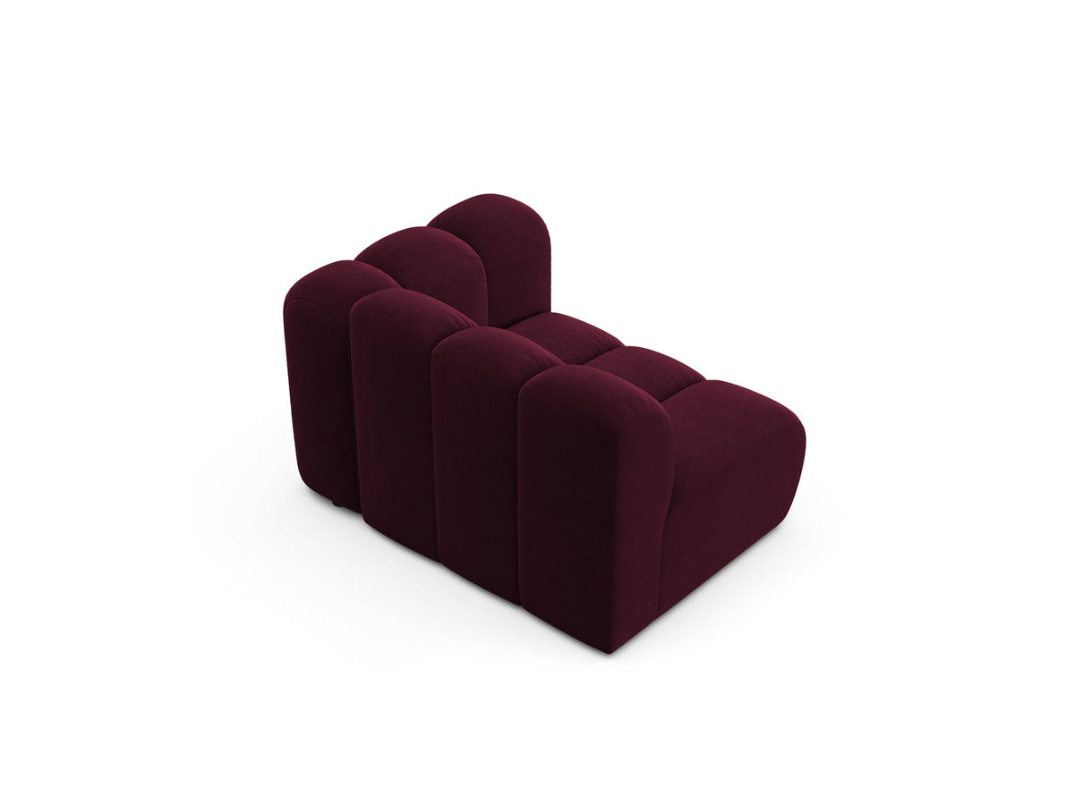 Produktfoto des Lupine Einsitzers von Micadoni: modulares Sofa mit beigem Venus-Stoffbezug und schwarzen Kunststoffbeinen.