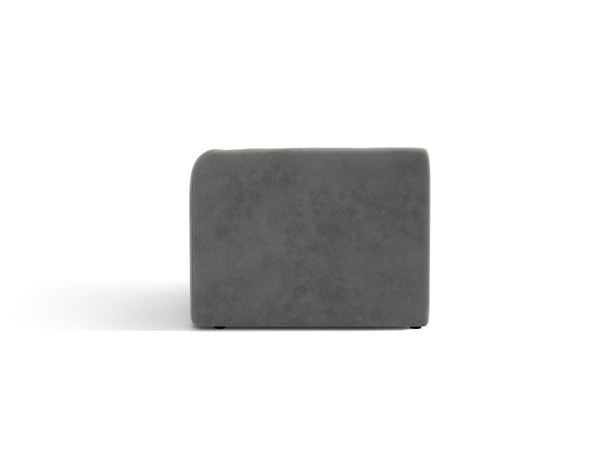 Miley Einsitzer von Micadoni: modulares Sofa-Modul in Dunkelbeige mit Stoffbezug Bluvel 30, schwarzen Kunststoffbeinen und gepolsterter Rückenlehne.