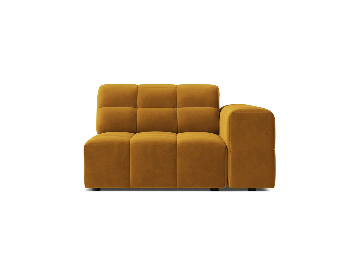 Modulares Sofa Jennifer von Micadoni in leichtem Beige mit Eden-Stoff, schwarzen Kunststoffbeinen und rechter Ausrichtung.