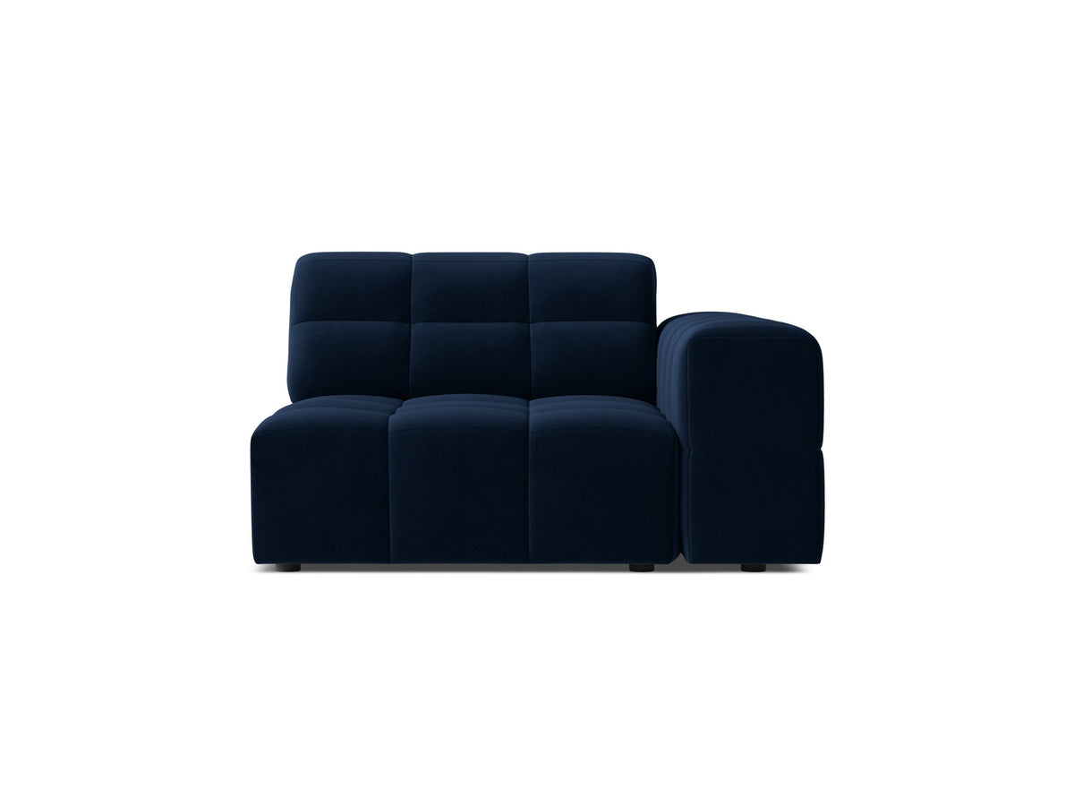 Modulares Sofa Jennifer von Micadoni in leichtem Beige mit Eden-Stoff, schwarzen Kunststoffbeinen und rechter Ausrichtung.