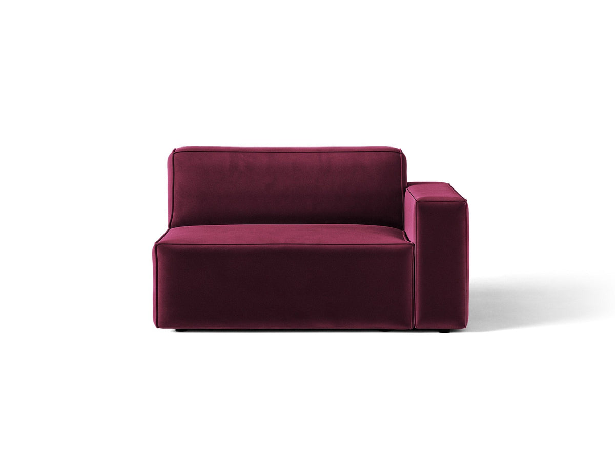 Modulares Sofa Jodie von Micadoni in leichtem Beige, Venus Samtstoff, schwarzen Kunststoffbeinen, rechtsseitige Ausrichtung als Eckmodul.
