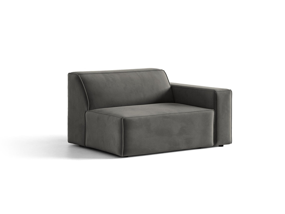 Modulares Sofa Jodie von Micadoni in leichtem Beige, Venus Samtstoff, schwarzen Kunststoffbeinen, rechtsseitige Ausrichtung als Eckmodul.