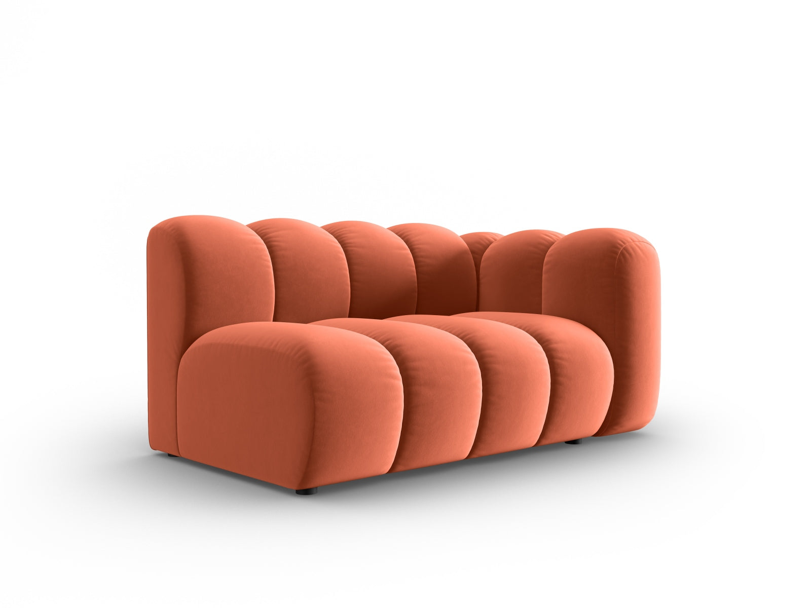 Elegantes Lupine Velour Modular Sofa in Coral-Salvador, 2-Sitzer, ideal für stilvolle Wohnräume, erhältlich bei KAQTU Design AG.