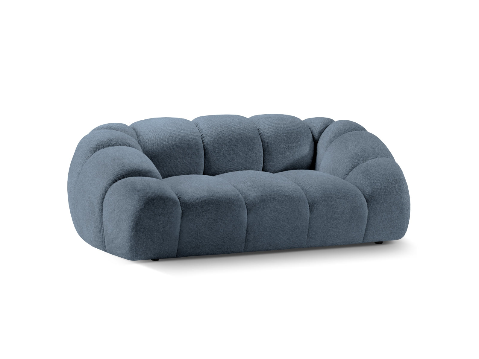 Erleben Sie das stilvolle Diana Sofa 2 Sitzer von Micadoni – ideal für Ihr Wohnzimmer, vereint modernes Design mit höchstem Komfort!
