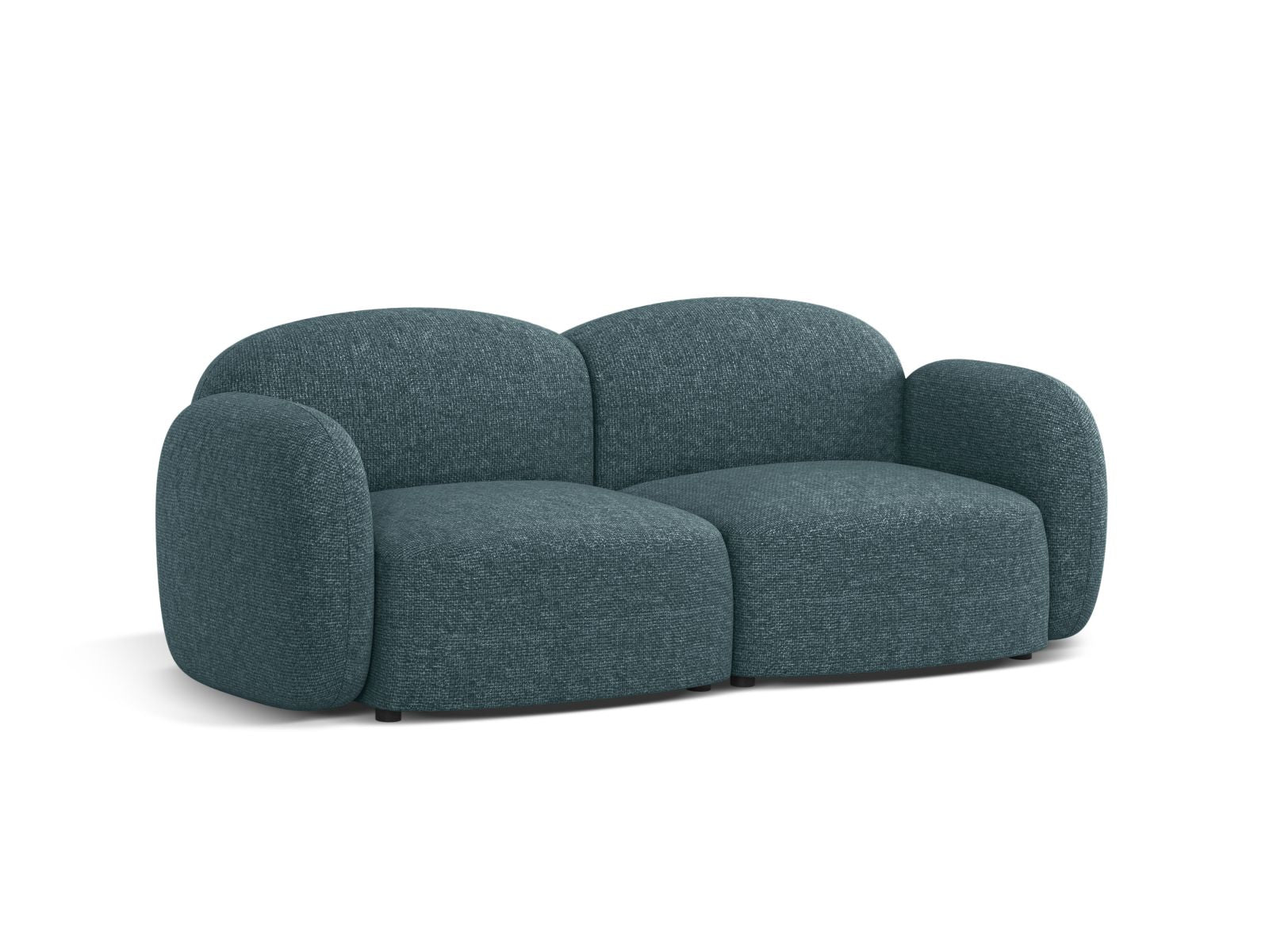 Elegantes 2-Sitzer Sofa Blair in sanftem Blau, ideal für stilvolle Wohnräume, erhältlich bei KAQTU Design AG.