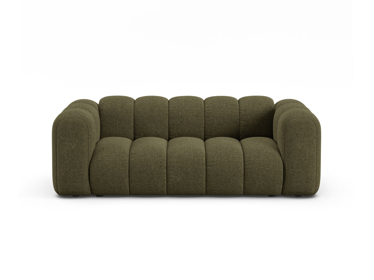 Lupine Sofa 2 Sitzer in Green-Eden präsentiert im Onlineshop von KAQTU Design AG. 2er Sofa ist von Micadoni