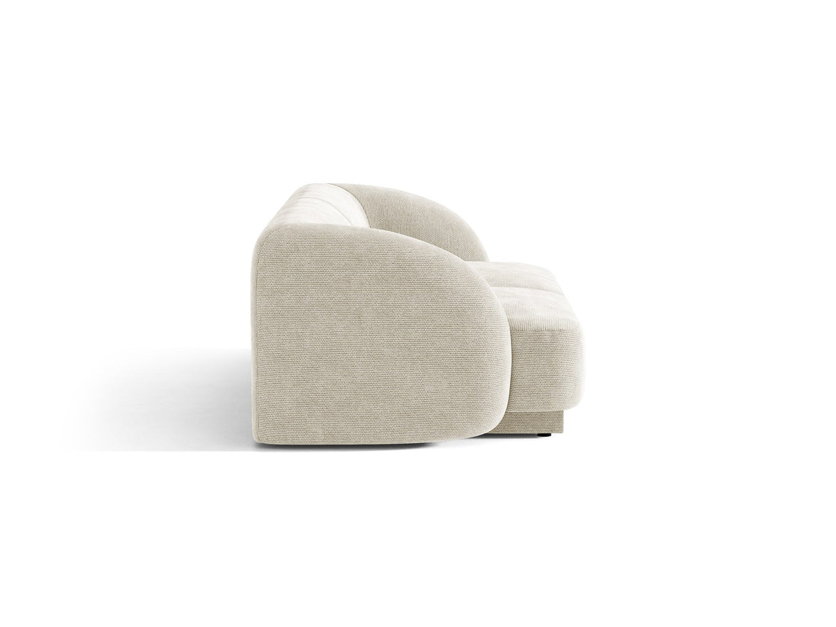 Dunkelbeiges 2er Sofa Miley von Micadoni mit Bluvel-Stoffbezug, schwarzen Kunststoffbeinen und flacher Rückenlehne, freigestellt fotografiert.