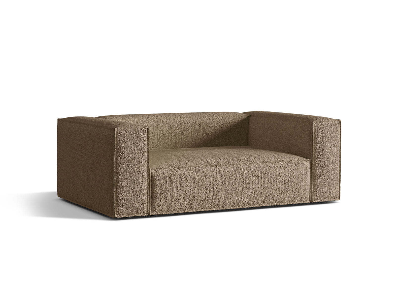 Elegantes Nuria 2-Sitzer Sofa in warmem Cappuccino-Ton, stilvoll und modern, ideal für jedes Wohnzimmer. Hochwertige Verarbeitung von Micadoni.