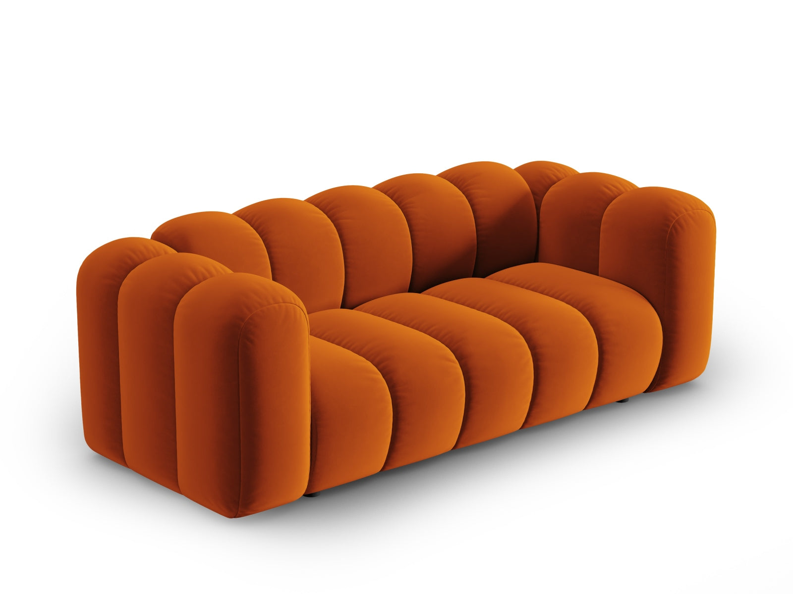 Lupine Velour Sofa 2 Sitzer in Terracotta-Salvador präsentiert im Onlineshop von KAQTU Design AG. 2er Sofa ist von Micadoni