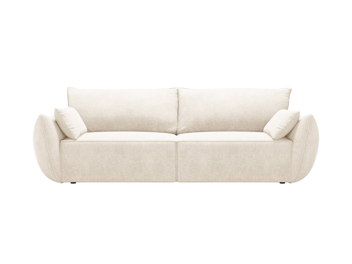 3-Sitzer Sofa Kaelle von Micadoni in leichtem Beige mit Chenille-Bezug, Bettkasten und schwarzen Kunststoffbeinen, Frontalansicht.