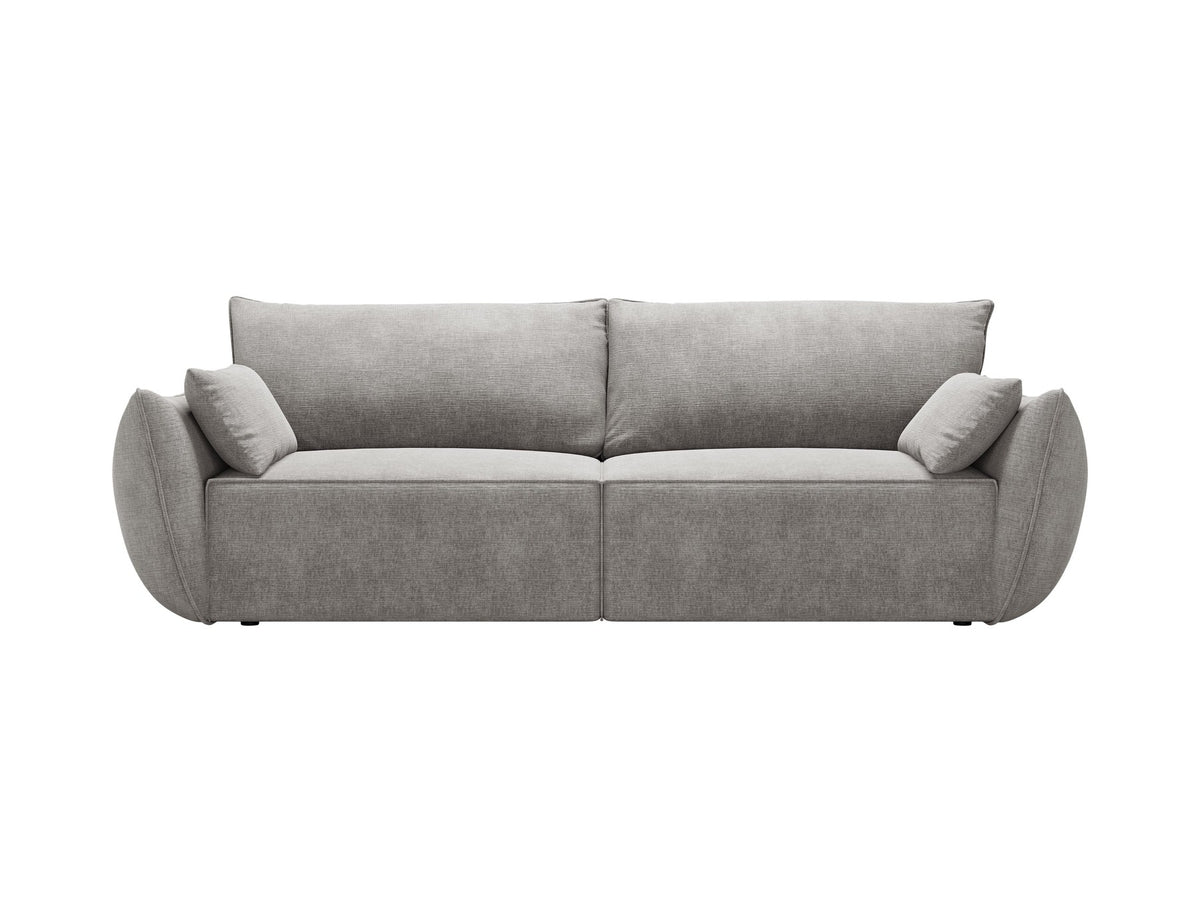 3-Sitzer Sofa Kaelle von Micadoni in leichtem Beige mit Chenille-Bezug, Bettkasten und schwarzen Kunststoffbeinen, Frontalansicht.