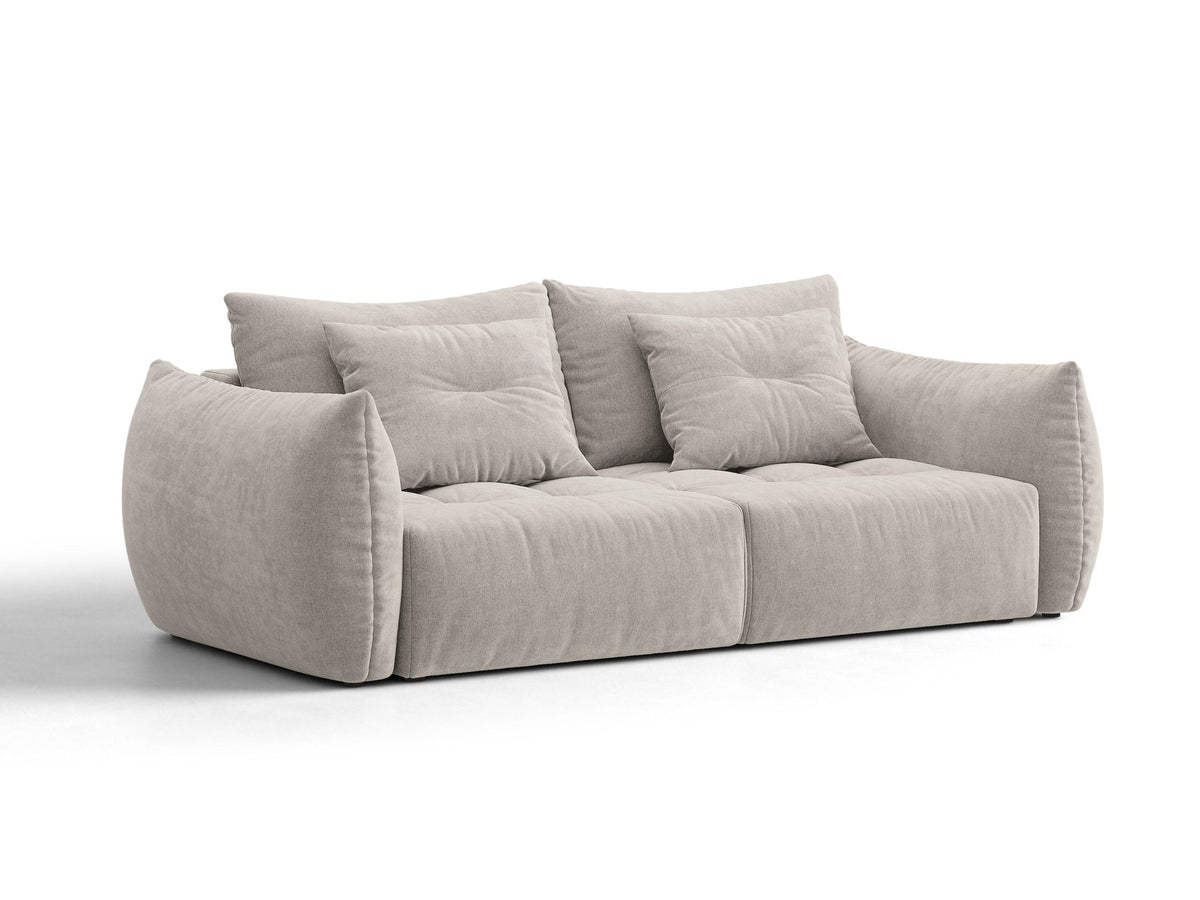 Beiges 3er Sofa Bloom von Micadoni aus samtigem Casino-Stoff mit schwarzen Kunststoffbeinen, ausklappbarer Bettfunktion und Stauraumfach.
