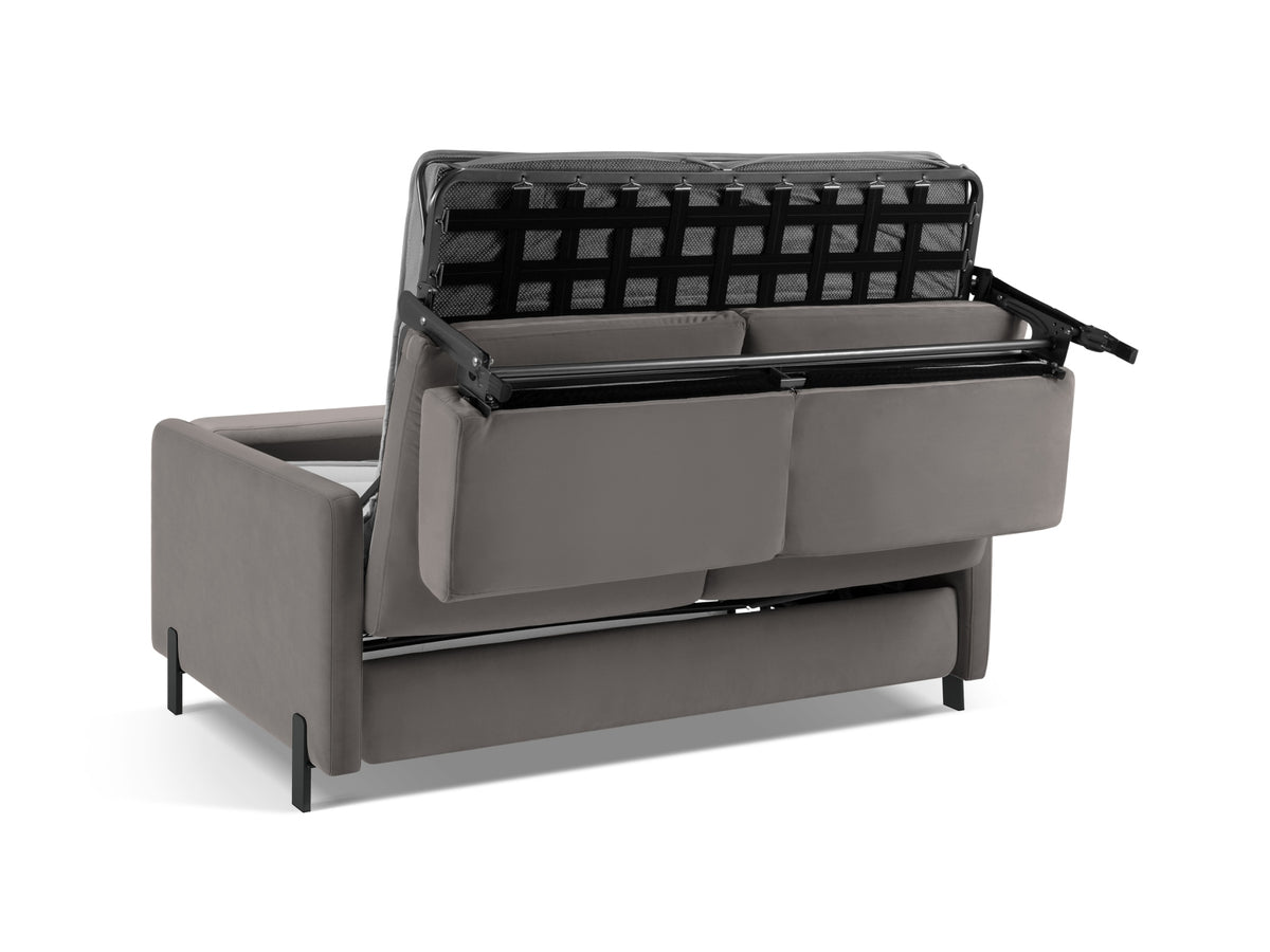 Gloria Velour Sofa mit Schlaffunktion 3 Sitzer in Grey-Salvador präsentiert im Onlineshop von KAQTU Design AG. Bettsofa ist von Micadoni