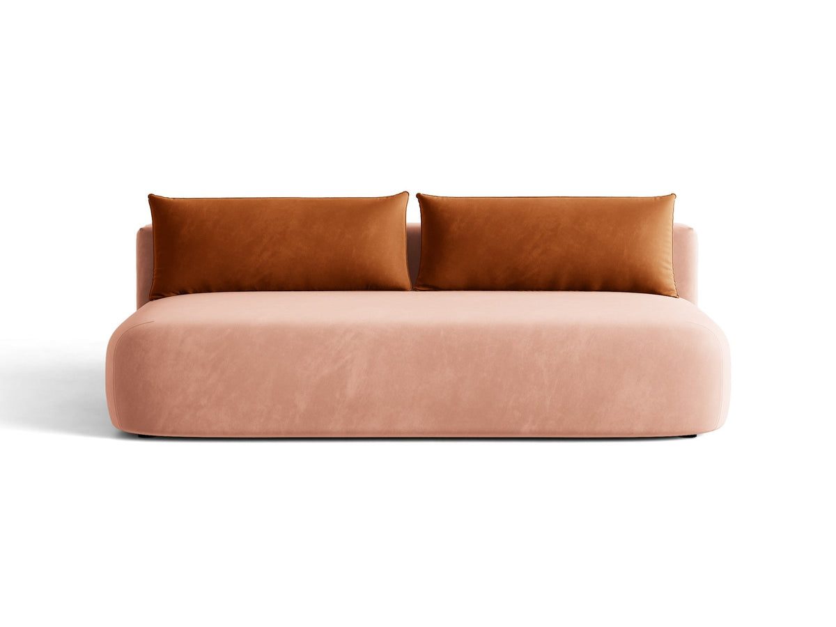 Beiges 3er Sofa Hena von Micadoni mit Chenille-Stoff, abgerundeter Form ohne Armlehnen, Kunststoffbeinen und sichtbarem Bettkasten.