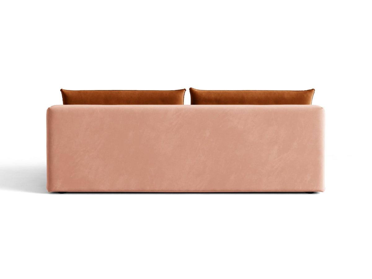 Beiges 3er Sofa Hena von Micadoni mit Chenille-Stoff, abgerundeter Form ohne Armlehnen, Kunststoffbeinen und sichtbarem Bettkasten.