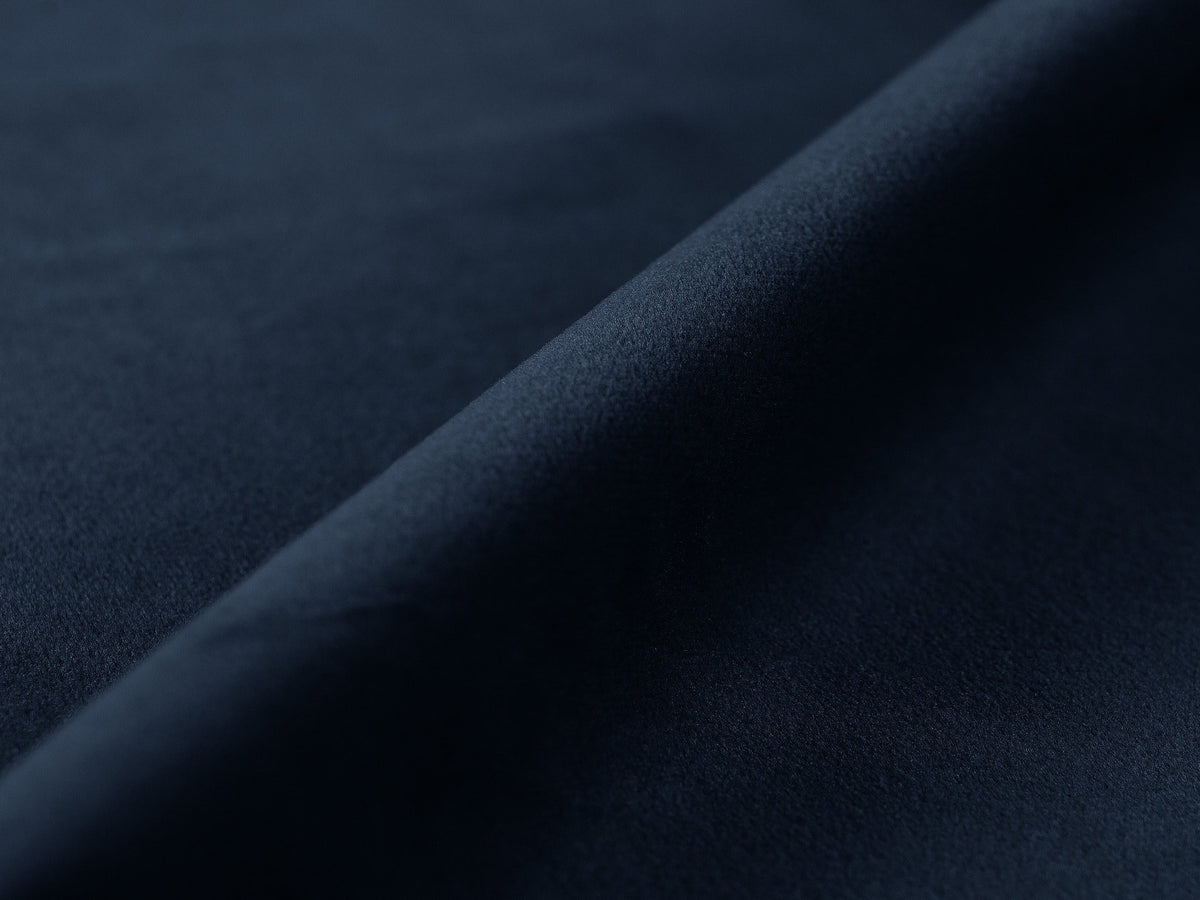 3-Sitzer Sofa Victor mit Schlaffunktion und Stauraum in Dark Blue-Paris präsentiert im Onlineshop von KAQTU Design AG. Bettsofa ist von Micadoni