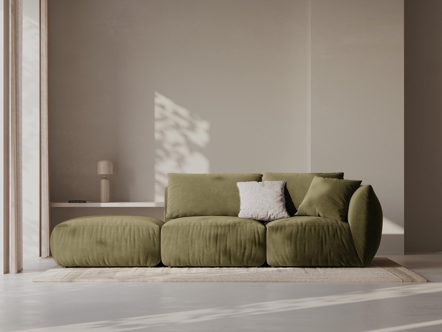Elegantes Chris Velour 3-Sitzer Sofa in sanftem Hellgrün, ideal für stilvolle Wohnräume, präsentiert von Micadoni.