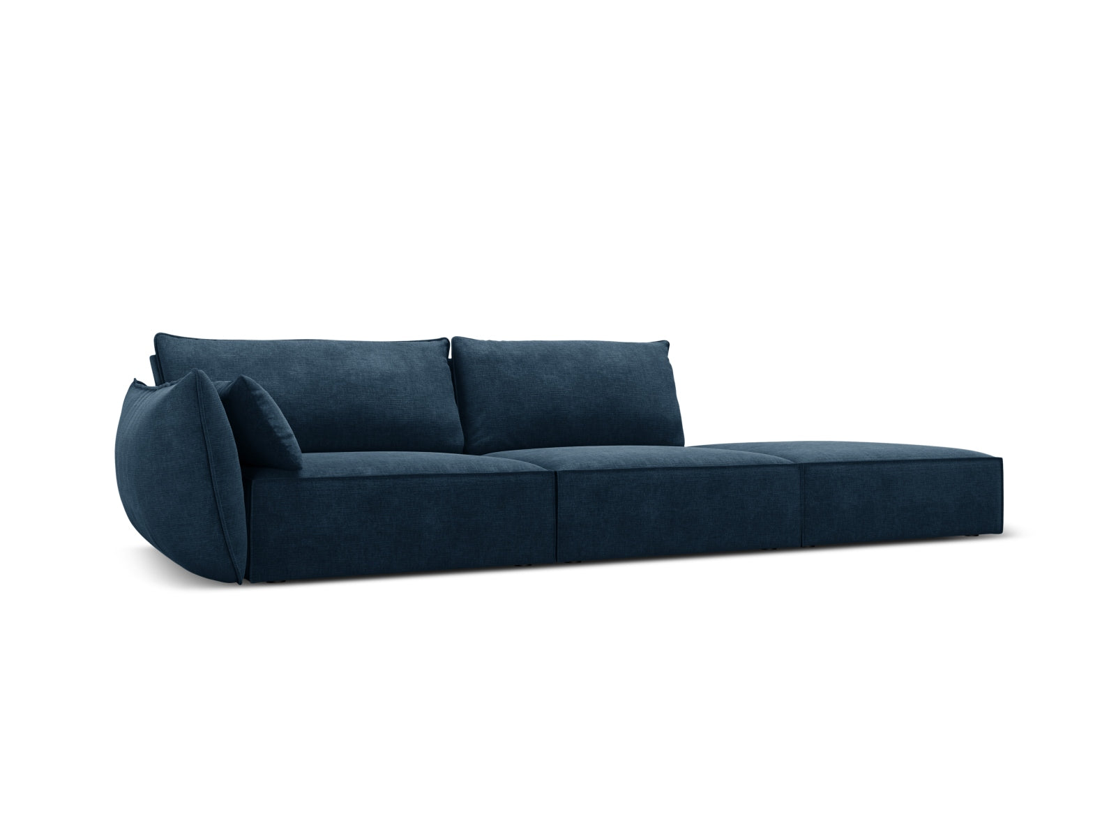 Elegantes Kaelle Sofa in Royal Blue, 4-Sitzer, L-Form, ideal für stilvolle Wohnräume, erhältlich bei KAQTU Design AG.