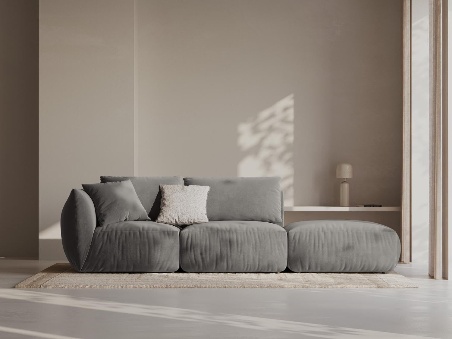 Elegantes Chris Velour Modular Sofa in Grau, 3-Sitzer mit modernem Design, ideal für stilvolle Wohnräume.