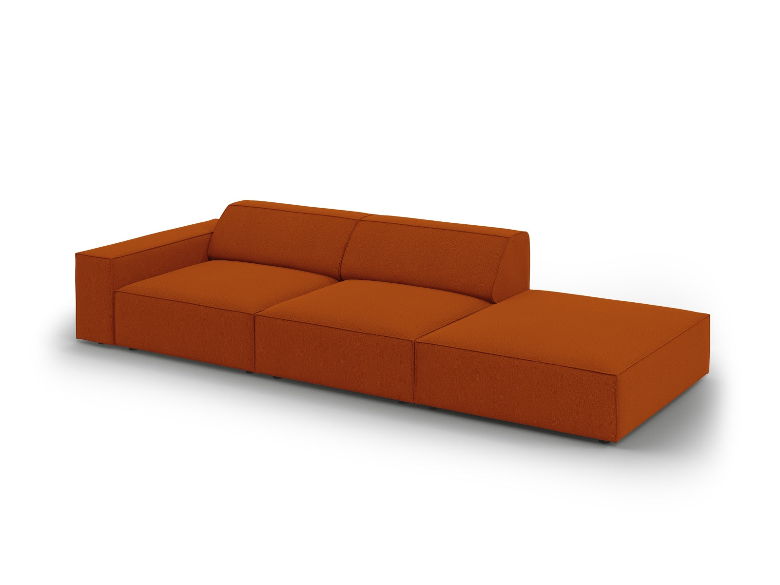 Elegantes 3-Sitzer Sofa Jodie in warmem Terracotta, mit offener rechter Seite, ideal für moderne Wohnräume von Micadoni.
