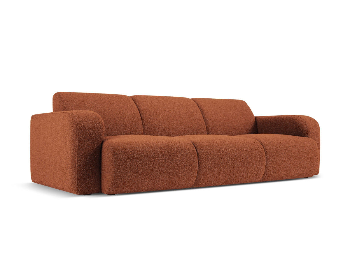 Molino Boucle Sofa 3 Sitzer in Terracotta-Baloo präsentiert im Onlineshop von KAQTU Design AG. 3er Sofa ist von Micadoni