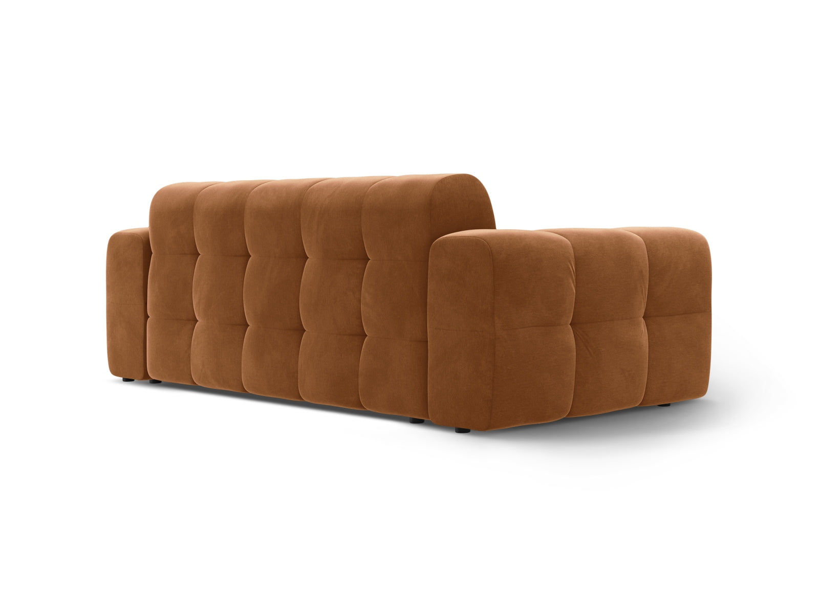 Elegantes 3-Sitzer Sofa Kendal aus weichem Velours in ansprechendem Camel, ideal für gemütliche Abende und stilvolle Einrichtung.