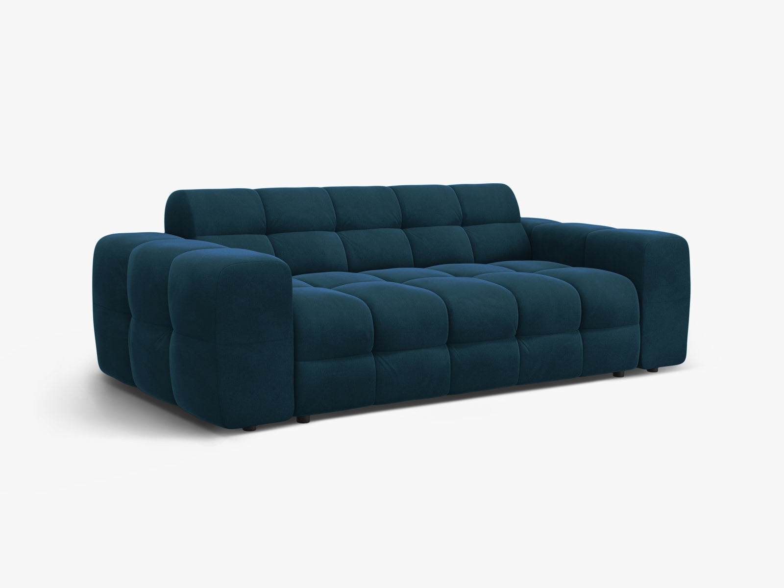 Luxuriöses Kendal Velour Sofa in edlem Navy Blau, perfektes 3-Sitzer für moderne Wohnkonzepte von Micadoni.