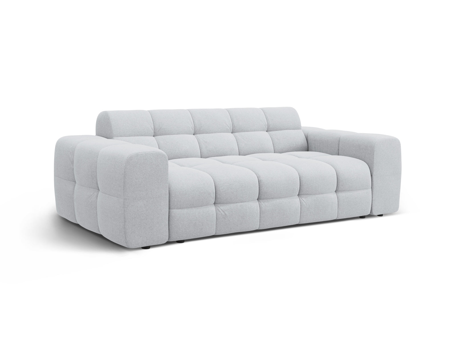 Modernes Kendal 3-Sitzer Sofa in sanftem Grau, perfekt für stilvolle Wohnräume, bietet Komfort und Eleganz von Micadoni.