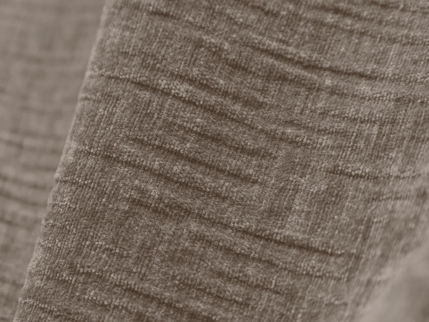 Entdecken Sie das Kaelle Sofa 3 Sitzer von Micadoni – stilvolles Design, optimaler Komfort und vielseitige Farboptionen für Ihr Zuhause.