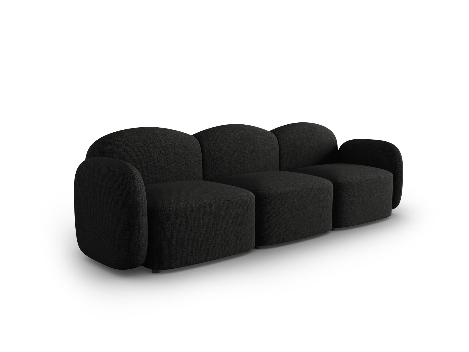 Entdecken Sie das Blair Sofa 3 Sitzer von Micadoni – ein luxuriöses Velours Sofa, das modernes Design und höchsten Sitzkomfort vereint.
