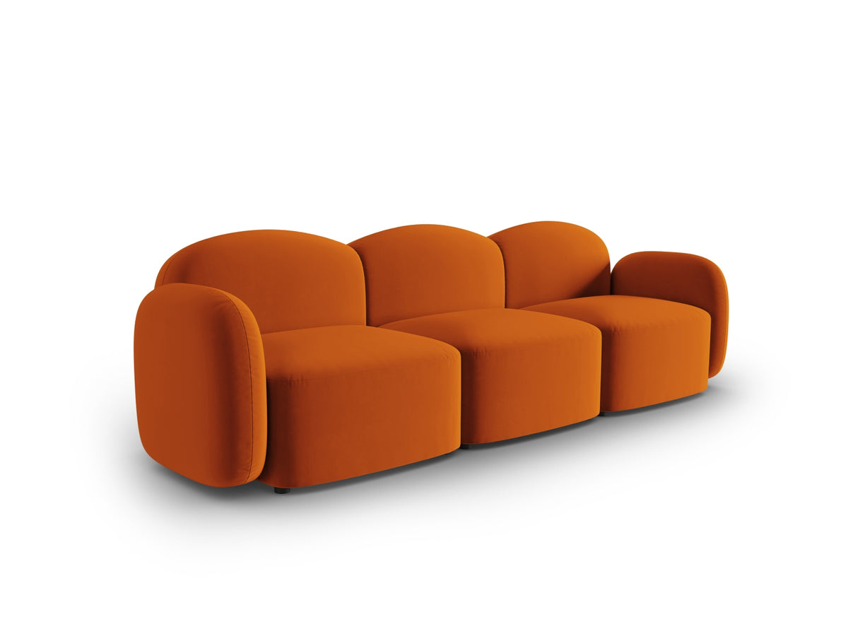 Blair Velour Sofa 3 Sitzer in Terracotta-Casino präsentiert im Onlineshop von KAQTU Design AG. 3er Sofa ist von Micadoni