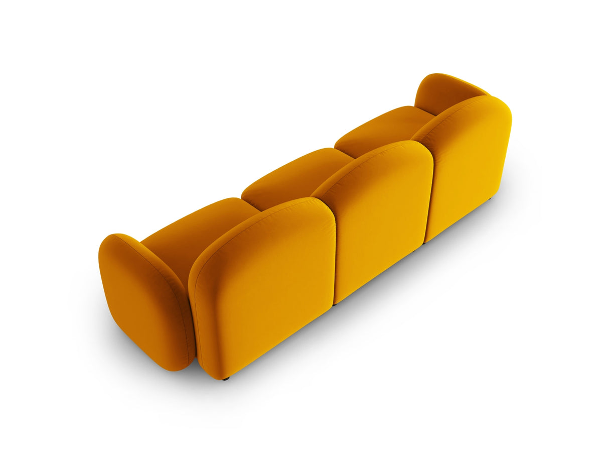 Blair Velour Sofa 3 Sitzer in Yellow-Casino präsentiert im Onlineshop von KAQTU Design AG. 3er Sofa ist von Micadoni