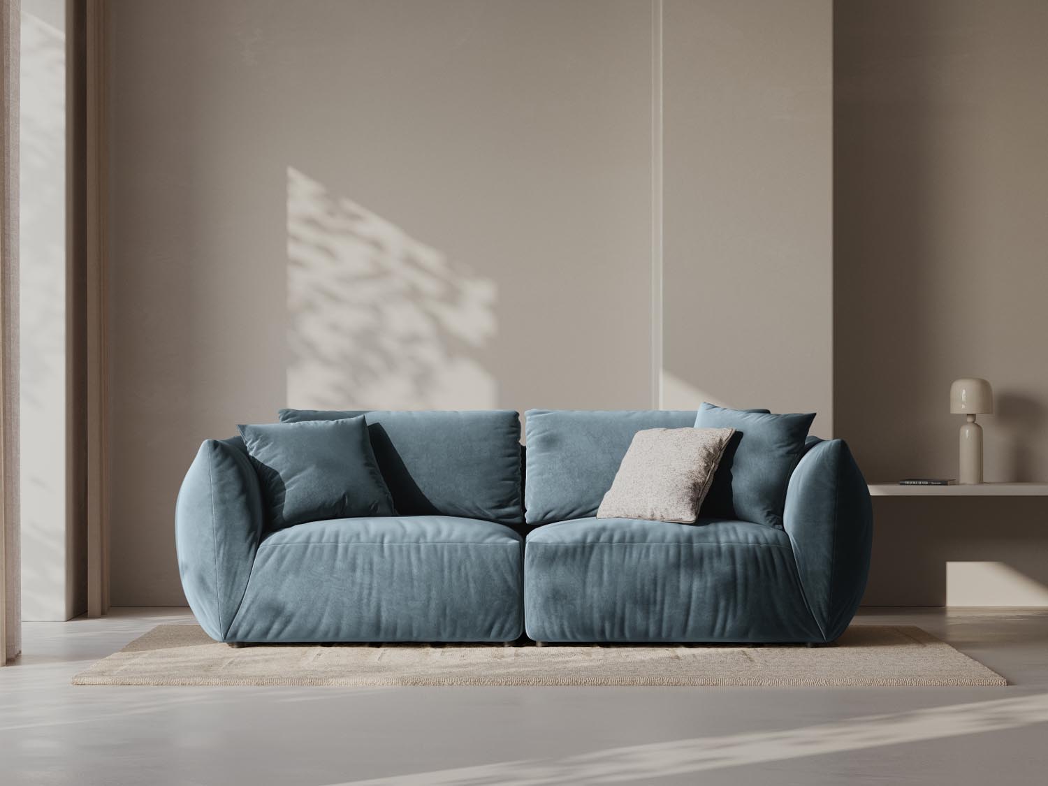 Elegantes Chris Velour Modular Sofa in Pastellblau, ideal für stilvolle Wohnräume. Komfortabler 3-Sitzer von Micadoni.