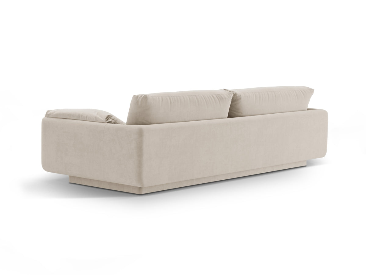 Torino Velour Sofa 3 Sitzer in Ecru-Casino präsentiert im Onlineshop von KAQTU Design AG. 3er Sofa ist von Micadoni