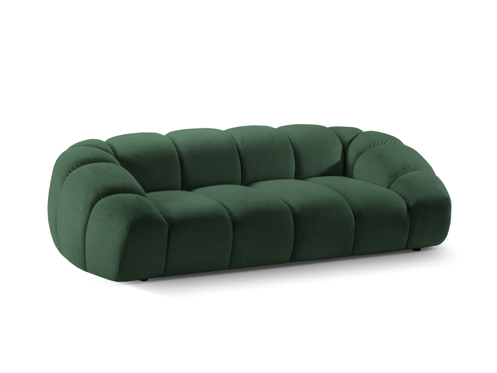 Modernes 3-Sitzer Sofa "Diana" in zartem Grün, perfekt für stilvolle Wohnräume und entspannte Stunden. Hochwertige Verarbeitung und elegantes Design.
