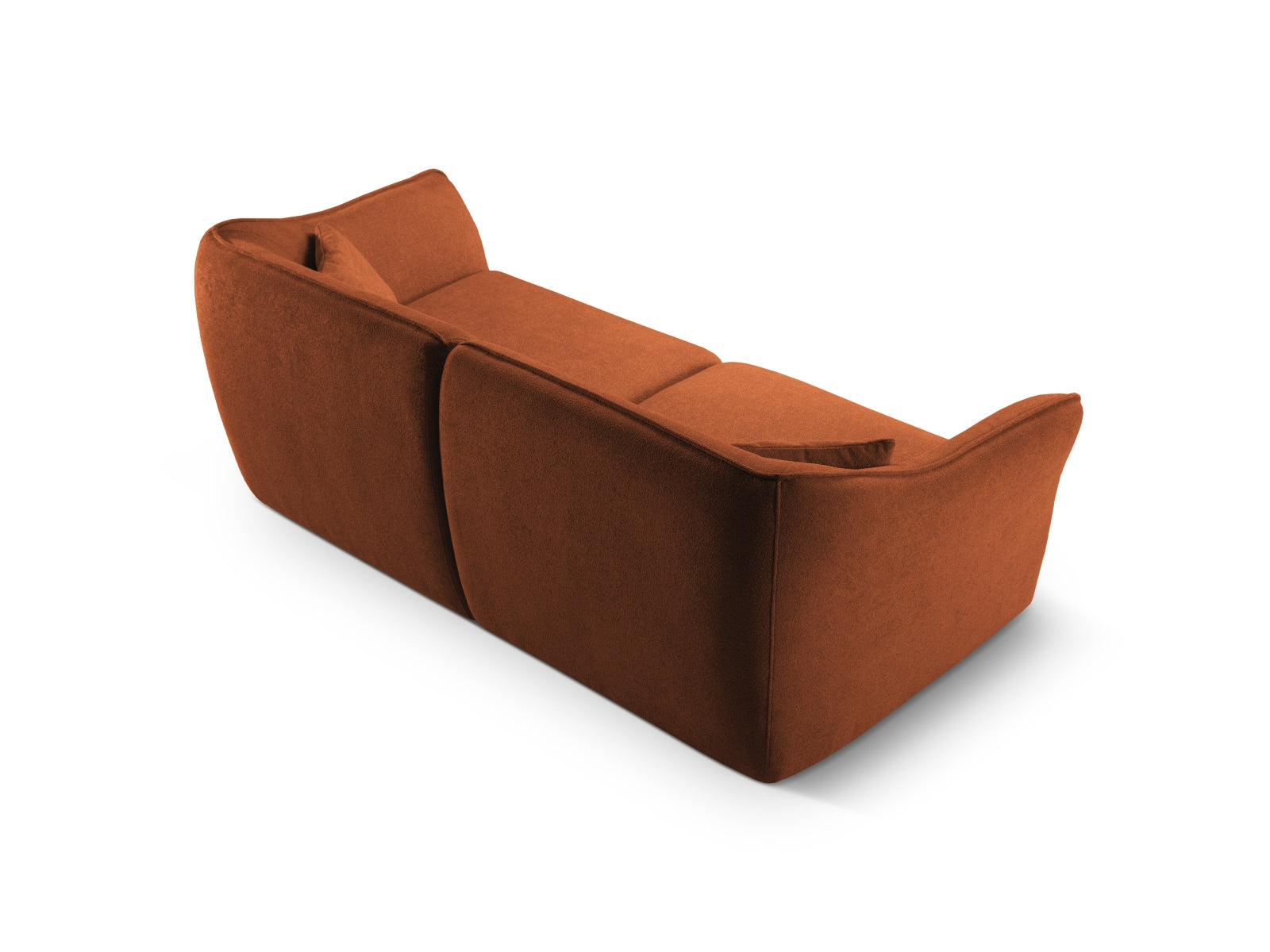 Entdecken Sie das stilvolle Hailey Sofa 3 Sitzer von Micadoni – perfektes Zusammenspiel aus zeitgemässem Design und unvergleichlichem Sitzkomfort für Ihr Zuhause.