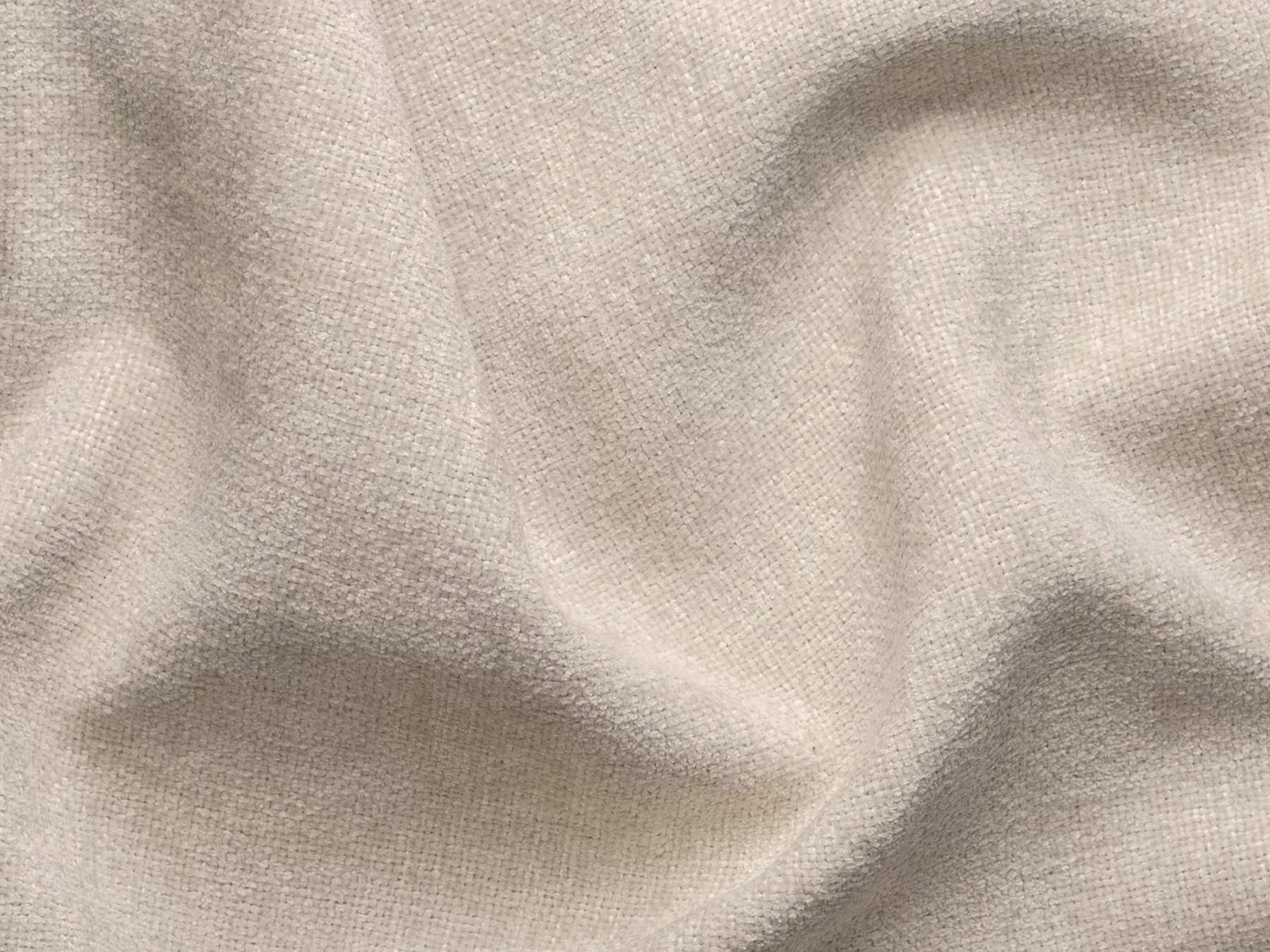 Elegantes 3-Sitzer Sofa Nuria in Beige von Micadoni, perfekt für stilvolle Wohnräume, vereint modernes Design mit hervorragendem Komfort.