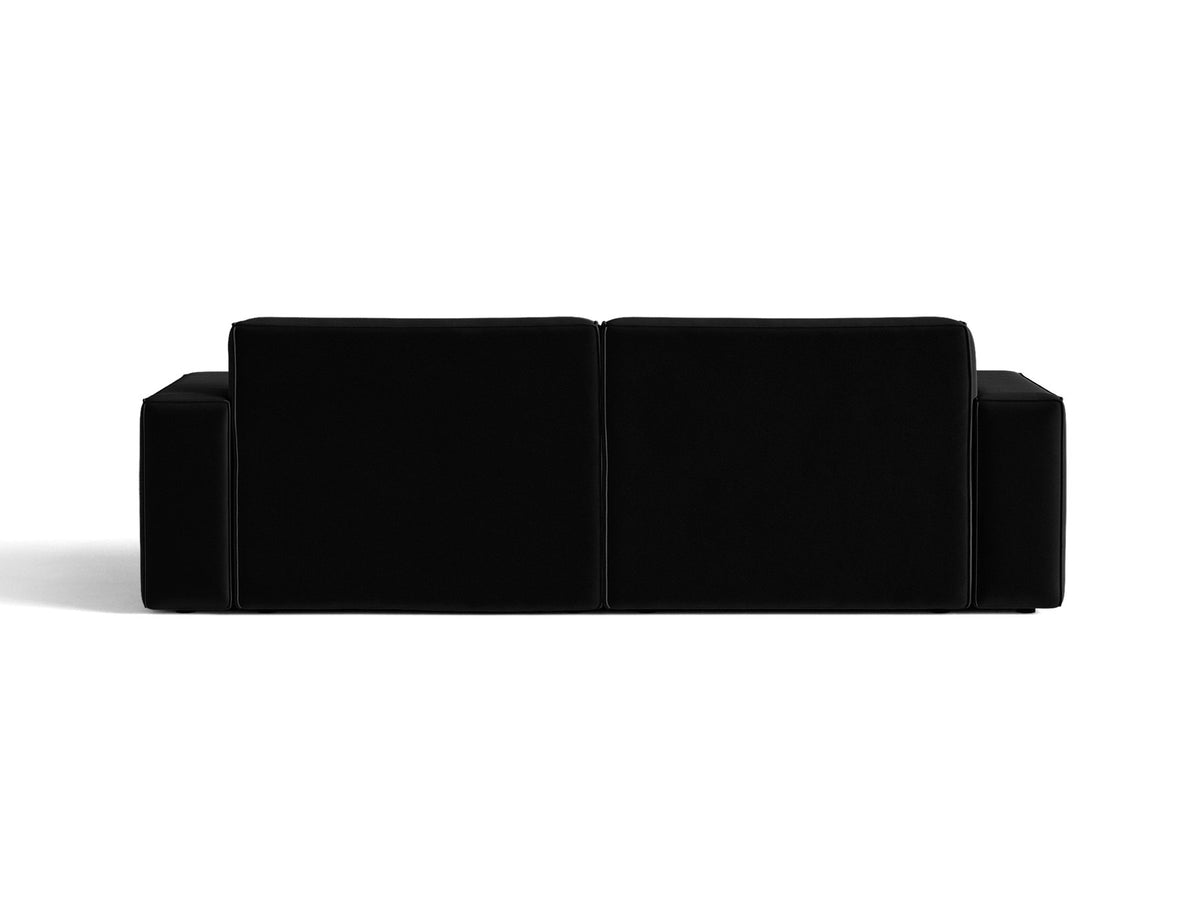 Jodie 3er Sofa von Micadoni in leichtem Beige mit Venus-Samtstoff, schwarzen Kunststoffbeinen und moderner, modularer Sitzform.