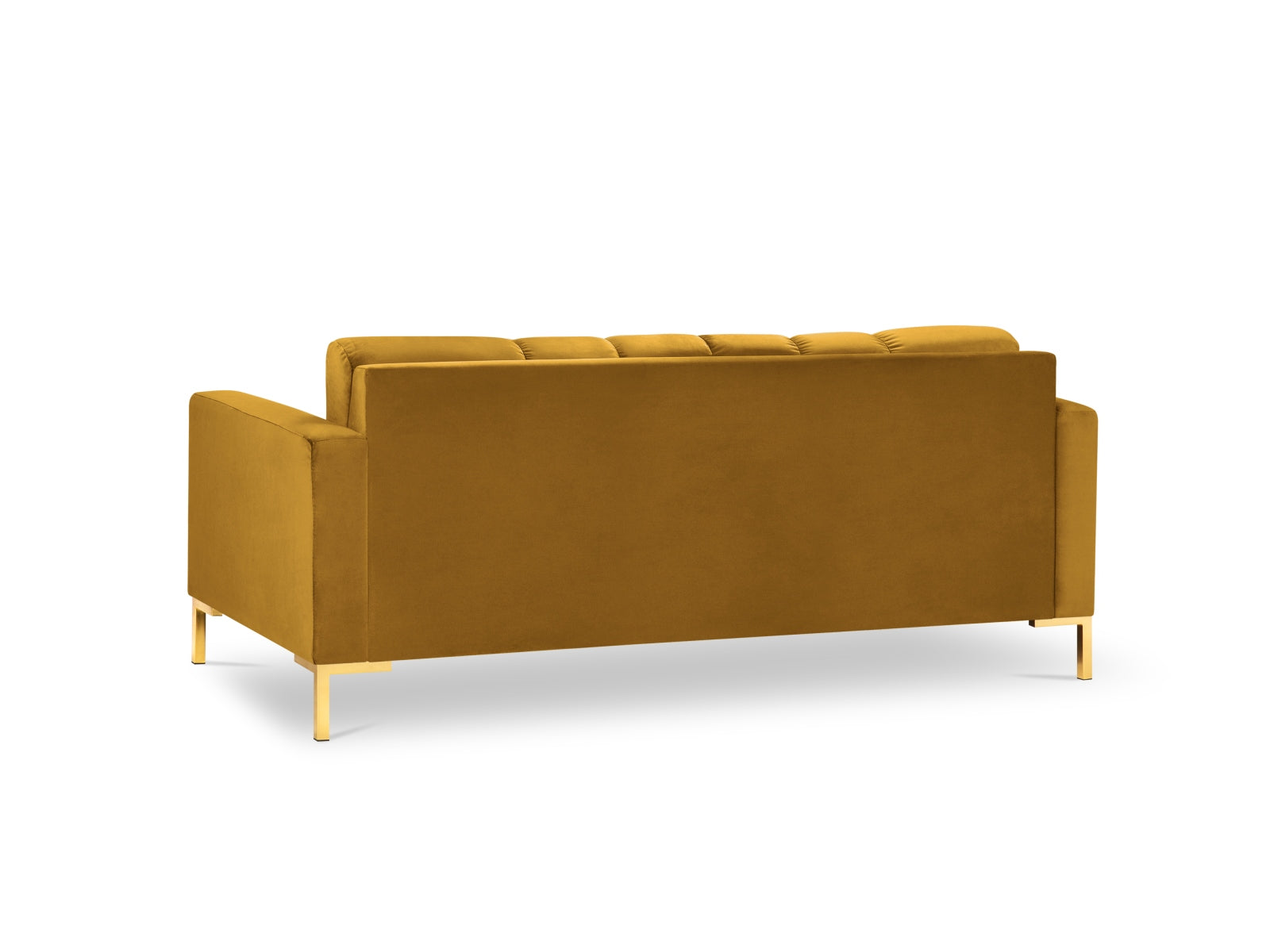 Entdecken Sie das Mamaia Velour Sofa 3 Sitzer von Micadoni – ein stilvolles Sofa, das mit hochwertigem Velours und modernem Design überzeugt.