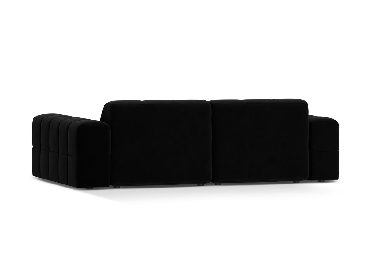 Beige gepolstertes 3er Sofa Jennifer von Micadoni mit schwarzen Kunststoffbeinen und leicht geneigter Rückenlehne, Stoffbezug Bluvel.