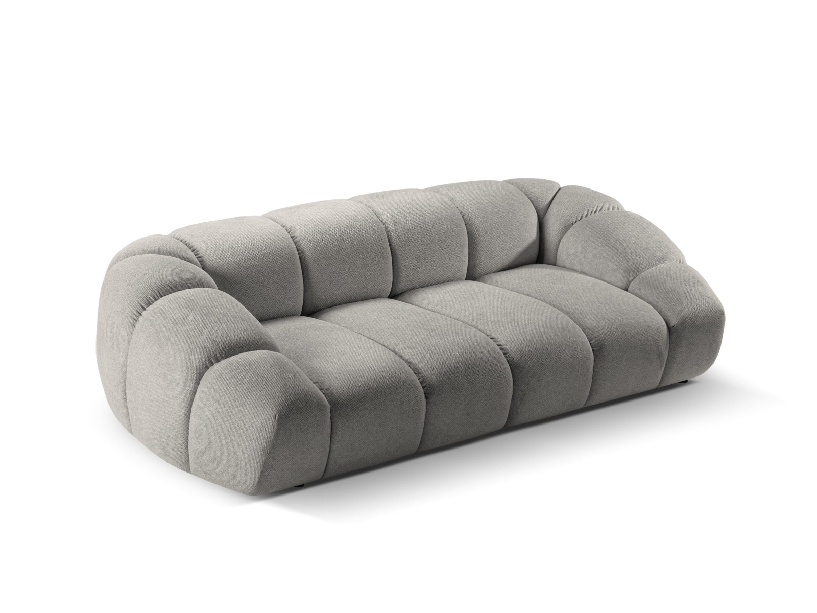 Stilvolles 3-Sitzer Sofa "Diana" in zartem Hellgrau, perfekt für moderne Wohnzimmer und gemütliche Zusammenkünfte.