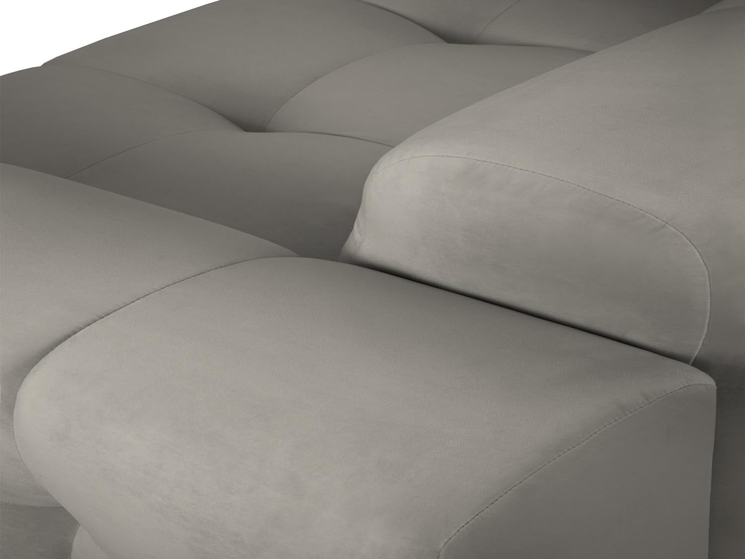 Elegantes Kendal Velour Sofa in tiefem Grau, ideal für gemütliche Zusammenkünfte und modernes Wohndesign. 4-Sitzer von Micadoni.